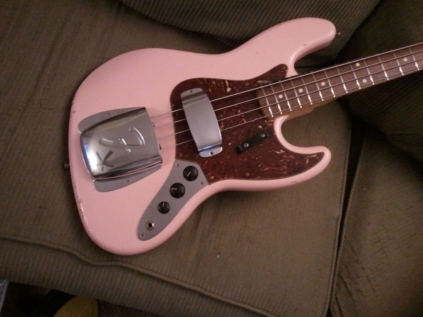 Sold Fender Custom Shop Relic 64 Jazz Bass Shell Pink 6306